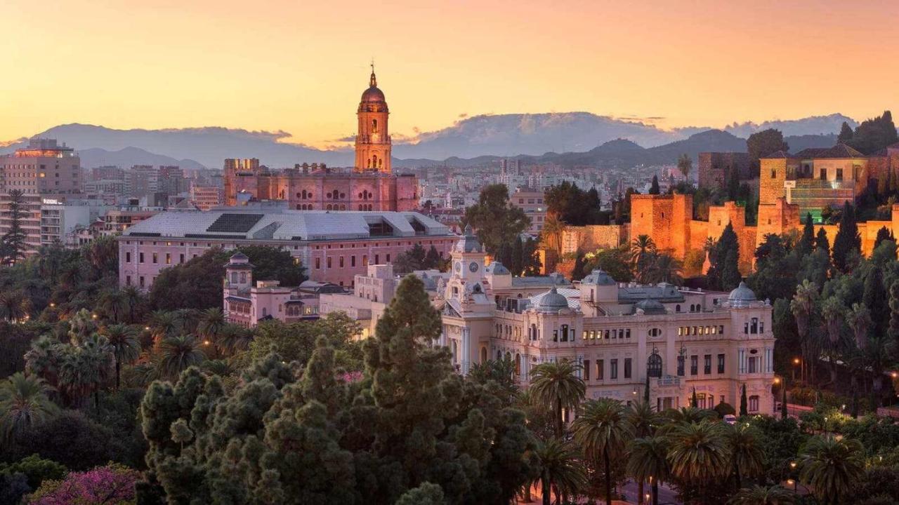 Apto Malaga Centro Historico Parking Priv Gratuito Esterno foto